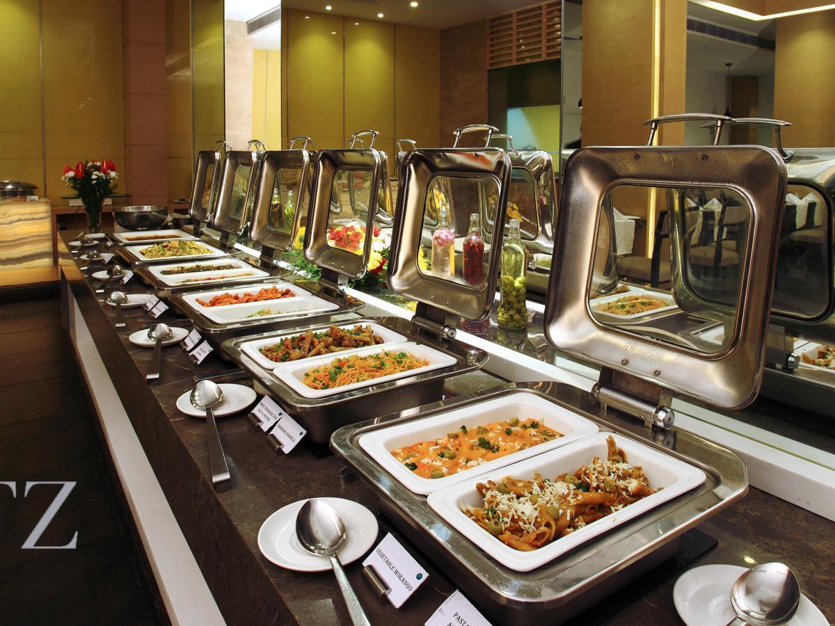 Abu Palace Hotel 3*
