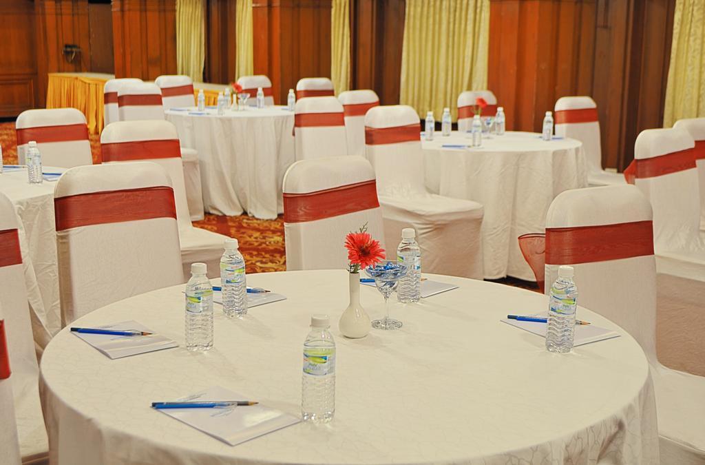 Hotel Gokulam Park Chennai
