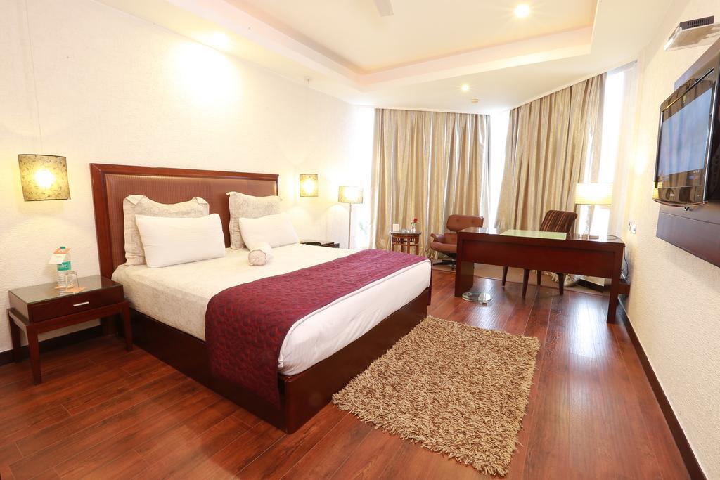 Hotel The Bentley Seaside Boutique Chennai