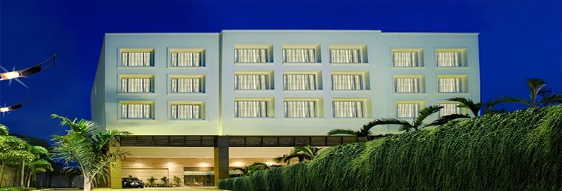 Park Plaza Omr