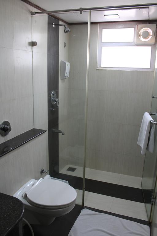 The Lotus Hotel, Venkatraman Street 3*