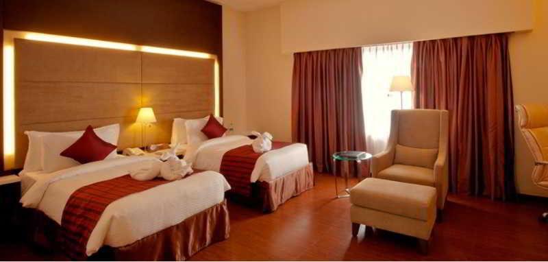 Ramada By Wyndham Egmore 5* Chennai