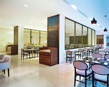 Vivanta It Expressway Omr