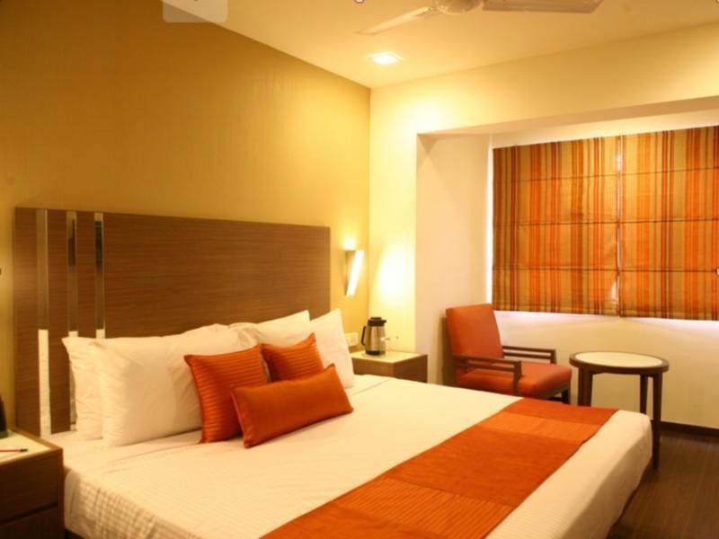 The Lotus Hotel, Venkatraman Street Aparthotel Chennai