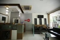 Hotel Oyo Ripon Building