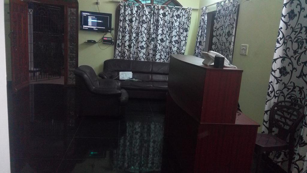 Guest house Jas Residency