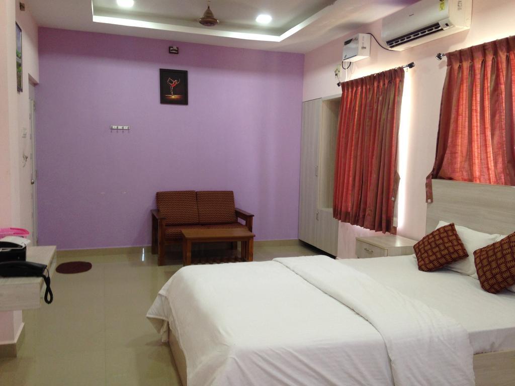 Rumah tetamu Oyo 4355 Goodland Chennai