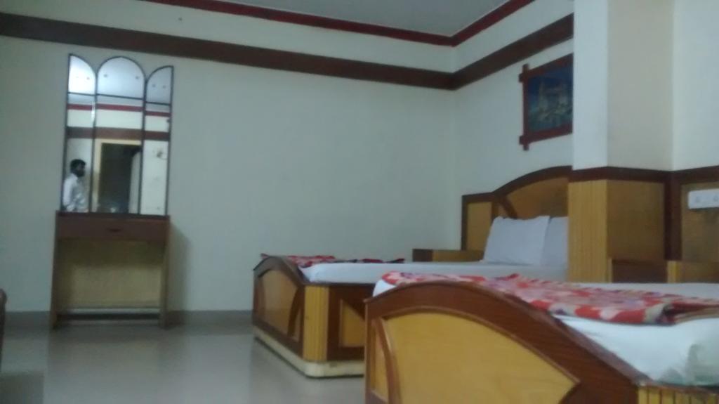 Afia Residency-only For Indians Guest house *