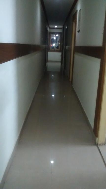 Guest house Afia Residency-only For Indians *