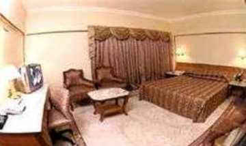 Hotel Raj Park