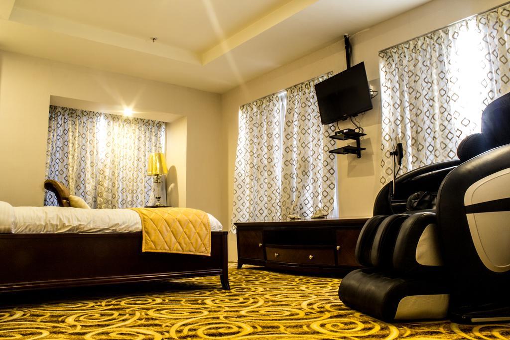Southern Comfort Hotel 4*