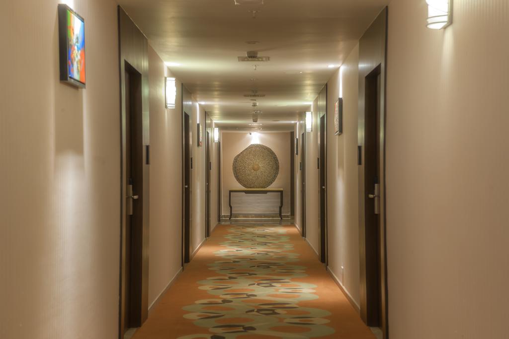 Days By Wyndham Omr Hotel