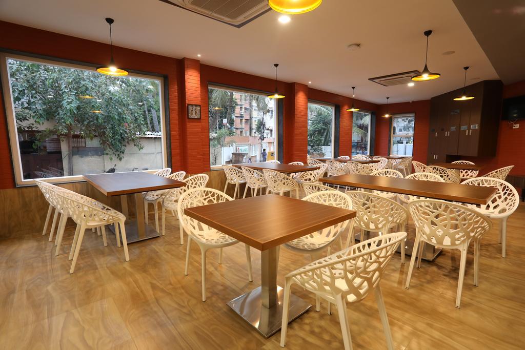 Hotel Season 4 Residences - Nungambakkam Near Us Consulate, Apollo Hospital, Shankar Nethralaya Chennai