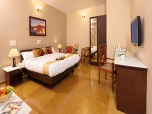 Hanu Reddy Residences Wallace Garden Guest house