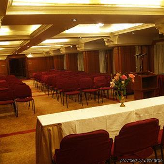 Gokulam Park Hotel 3*