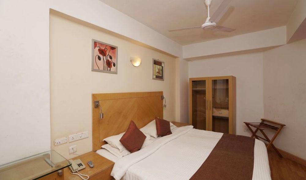 Marina Egmore Hotel 2*