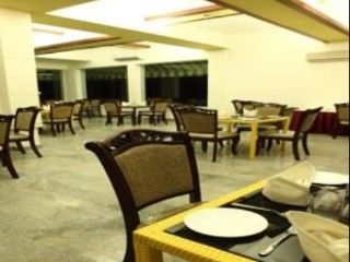 Esthell Hotel 3*