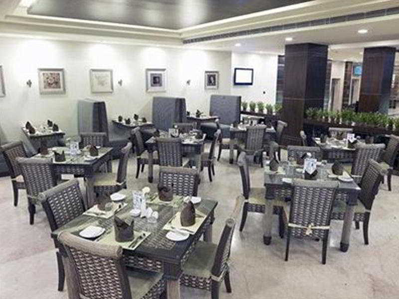 Hotel Gokulam Park Sabari-siruseri Sipcot Chennai