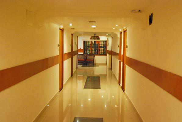 Fabexpress Black Pearl T Nagar
