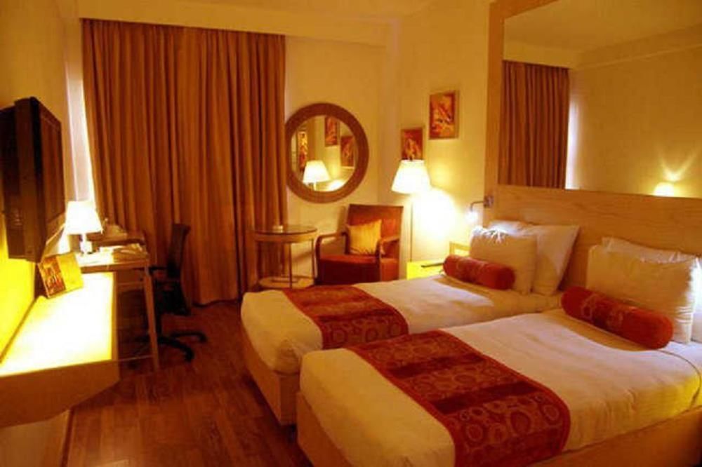Pride Hotel,