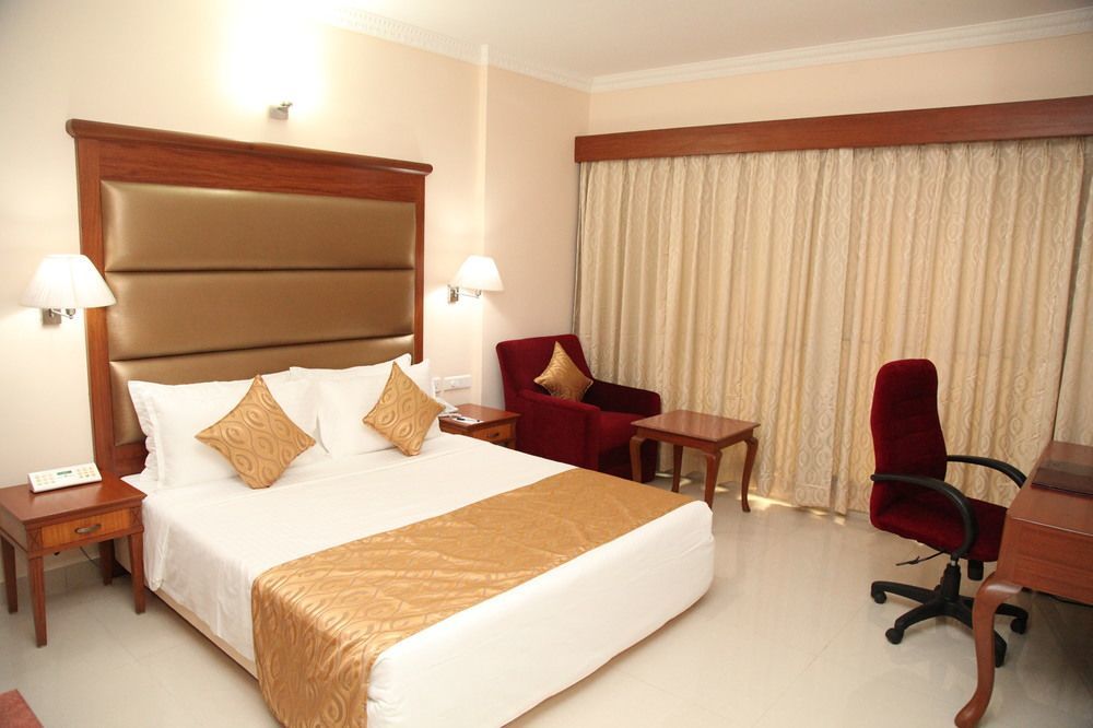Raj Park 4*
