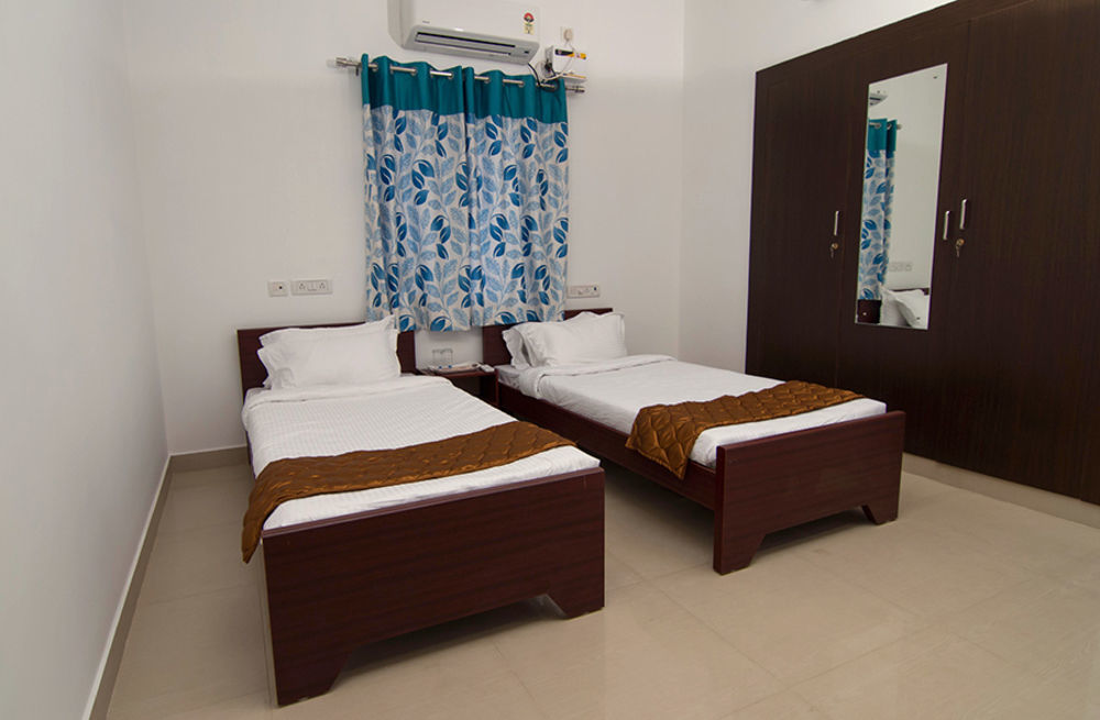 Phoenix Hospitality Services Apartment *