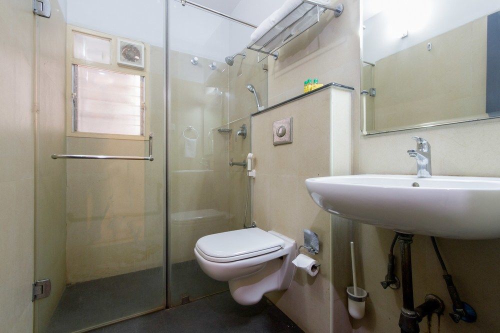 Fabhotel Eeasy Thiruvanmiyur 3* Chennai