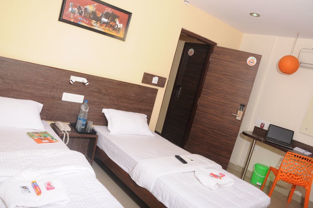 Orange Inn, Manapakkam
