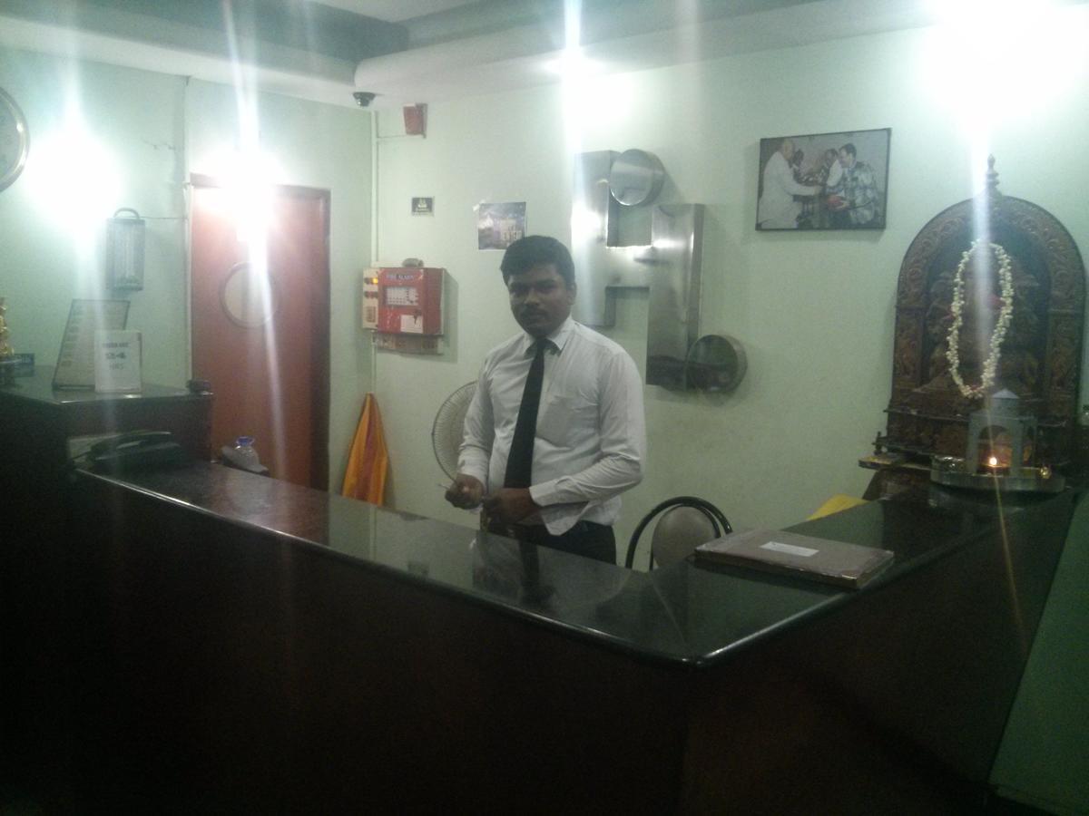 Oyo 5377 Raaj Bhaavan