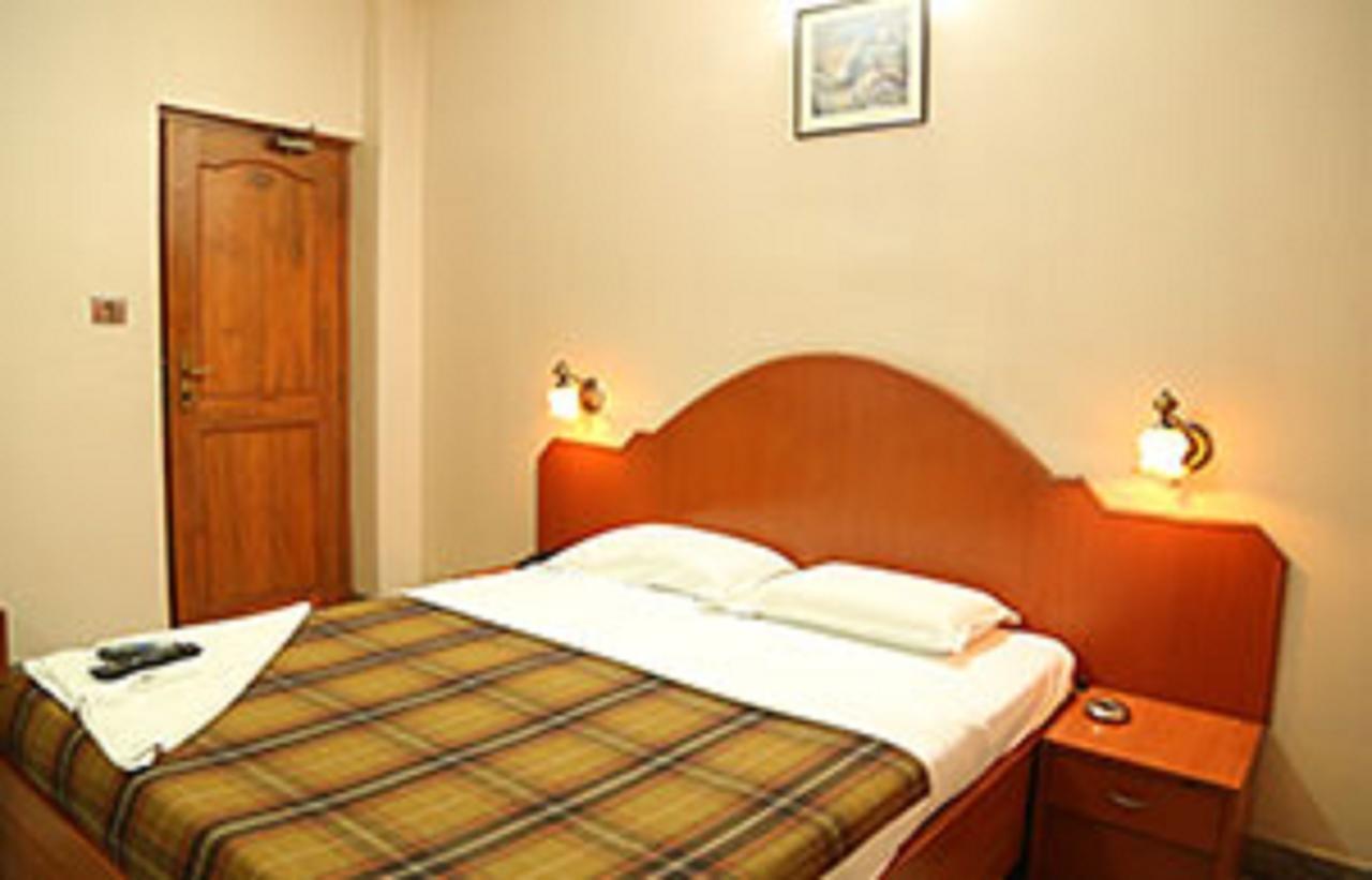 Hotel Golden Tower 4*