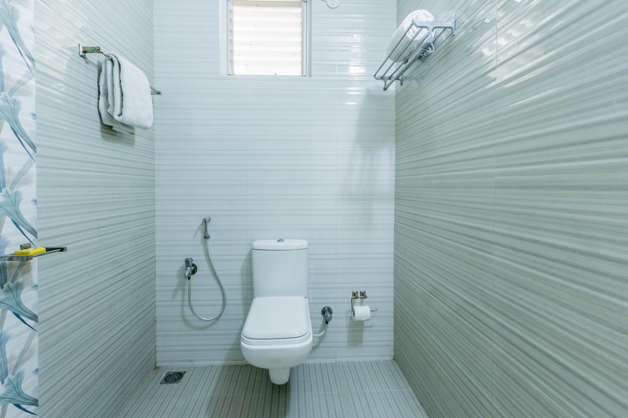 Hotel Fabhotel Rithikha Manapakkam Chennai