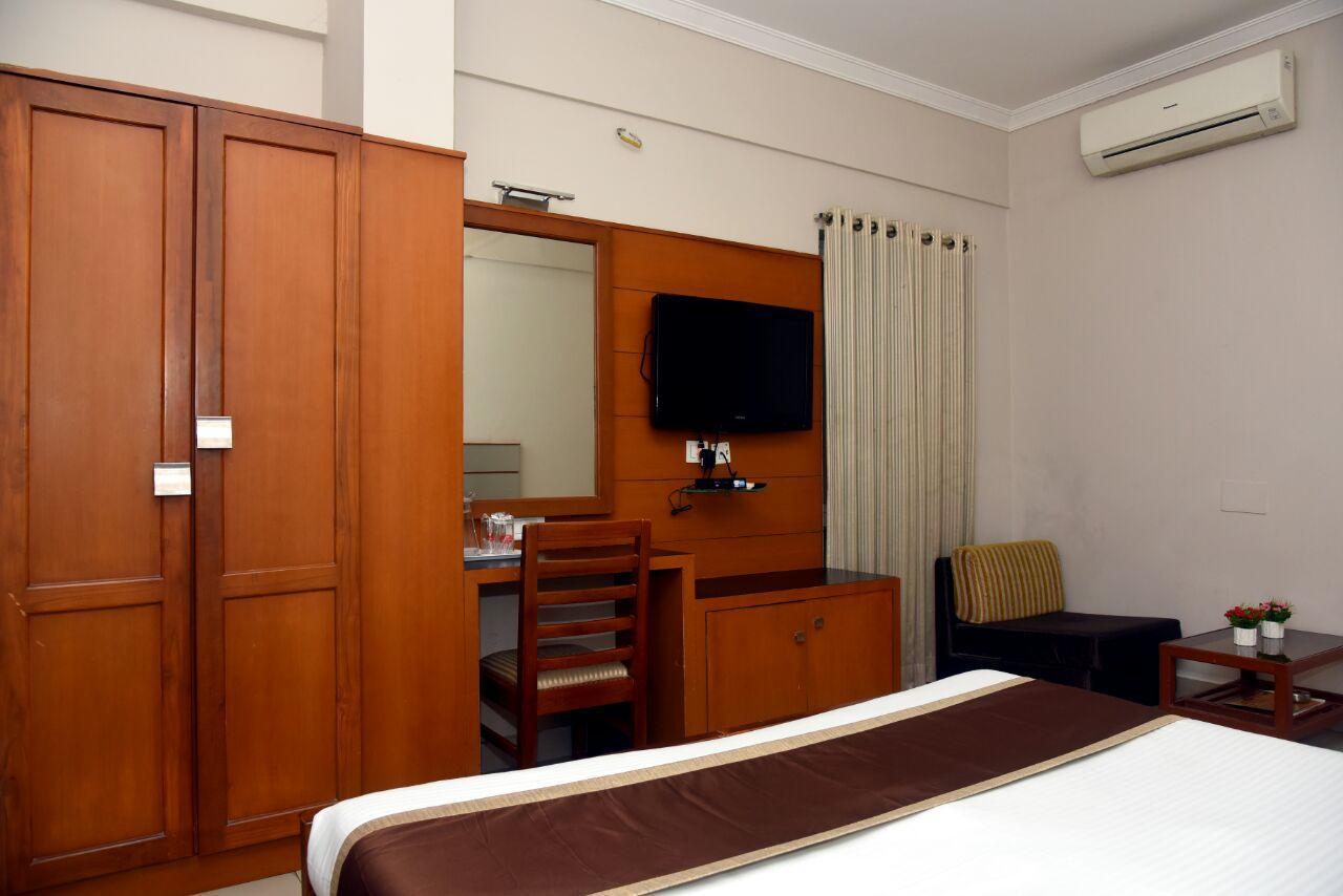 Hotel Pearl International