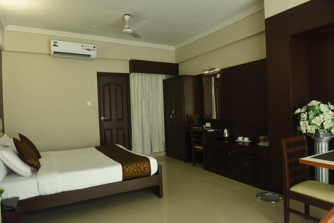 Pearl International Hotel