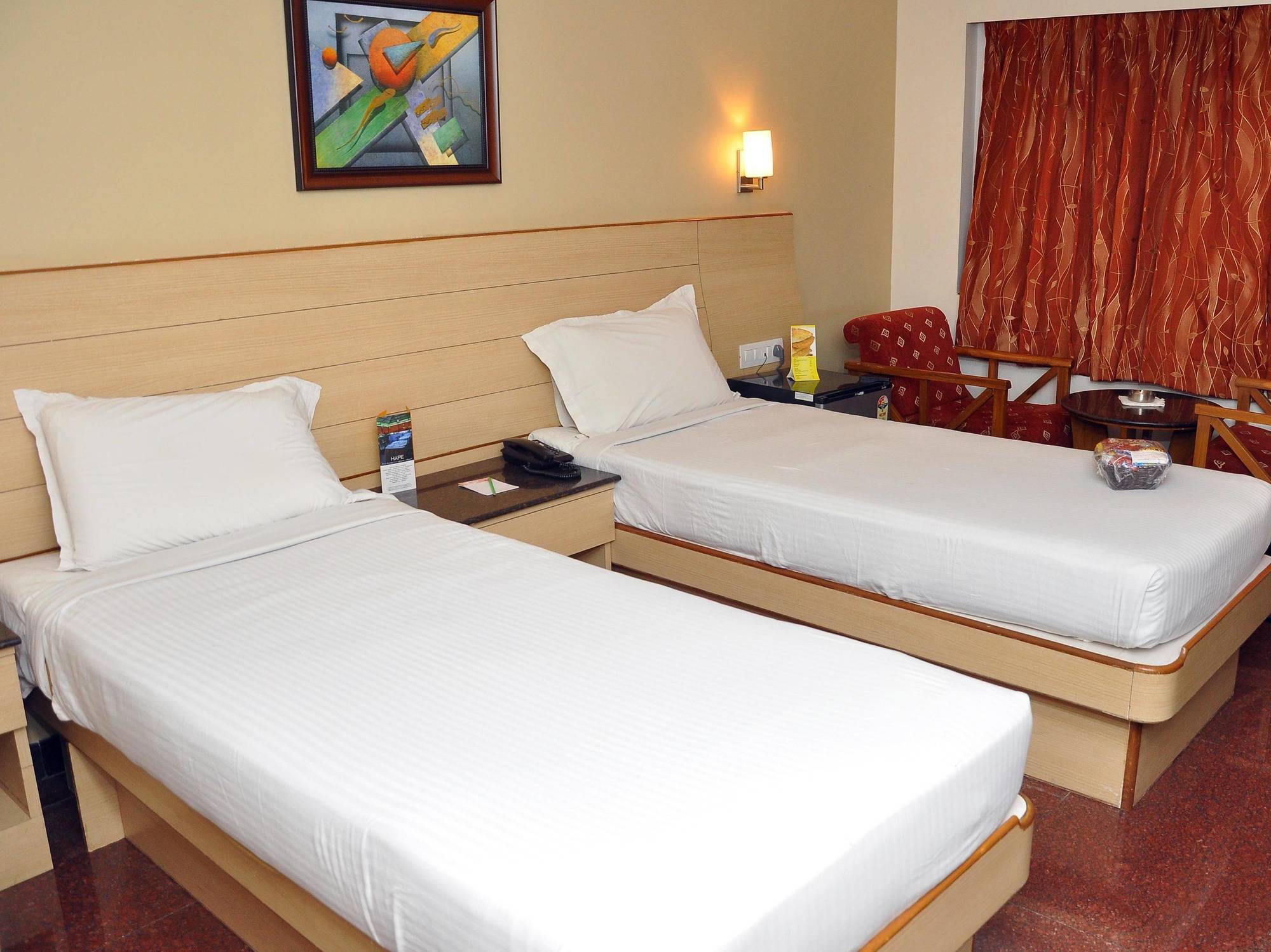 Malles Manotaa Hotel 3*