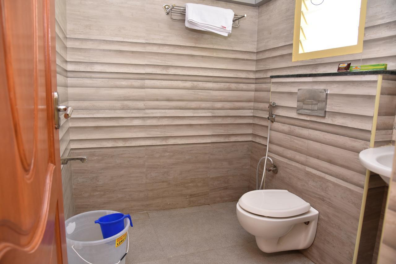 Hotel Sri Sai Nivas Chennai