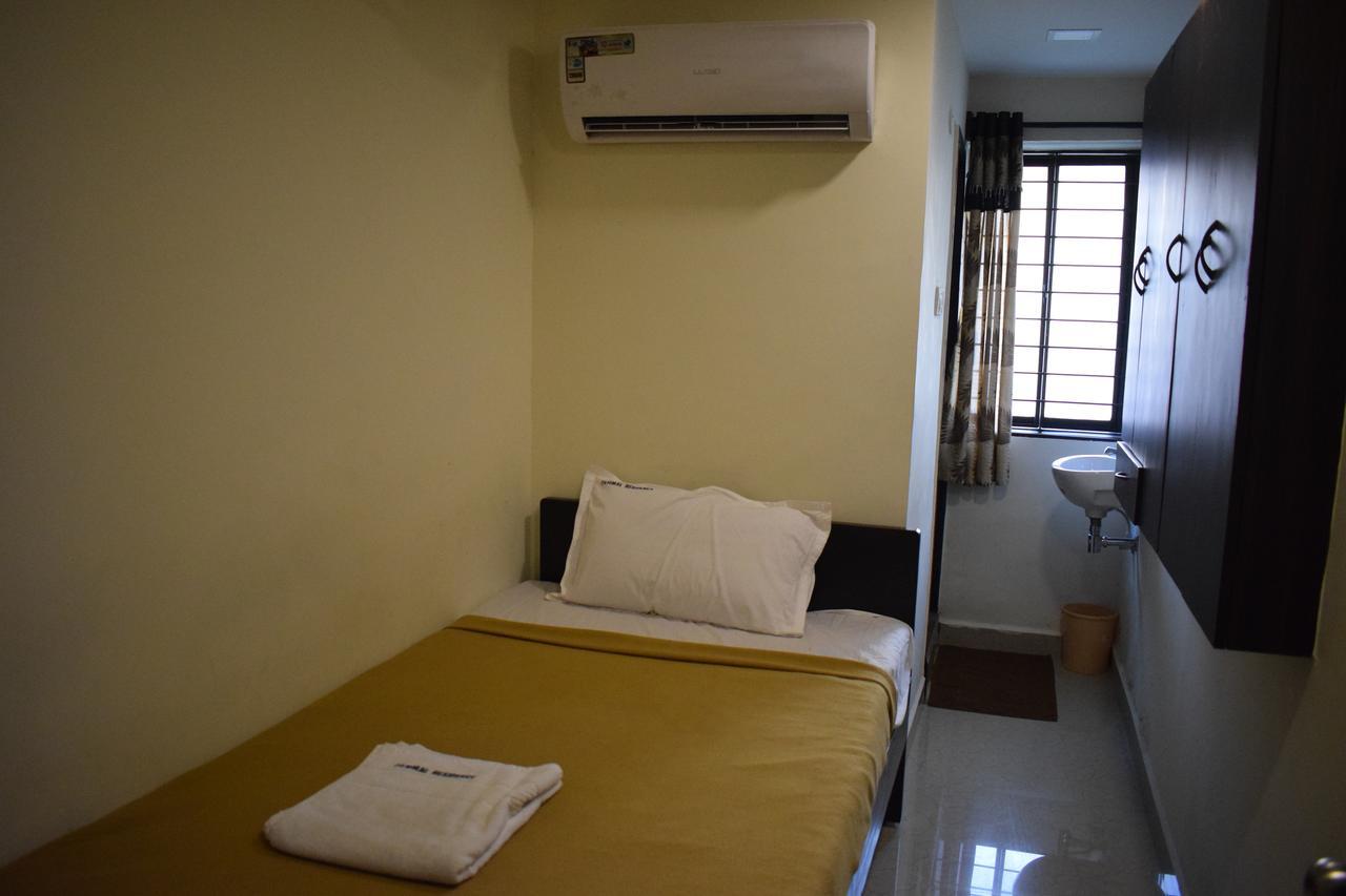 Pammal Residency Hotel