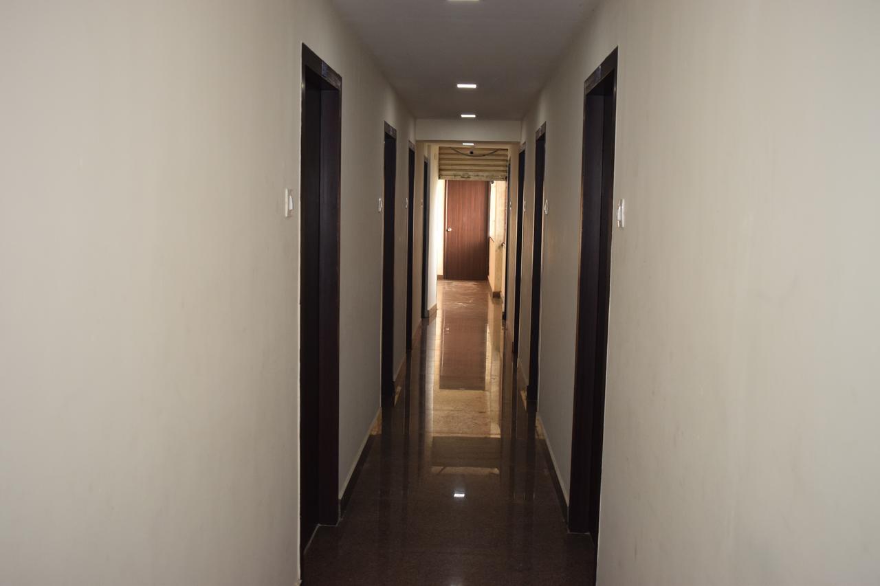 Pammal Residency Hotel 2*