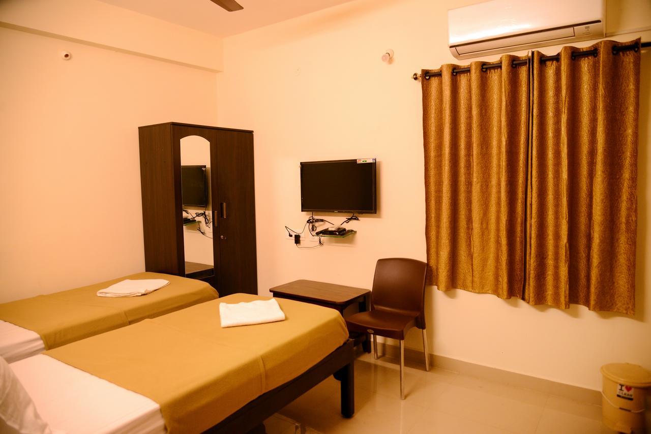 Arjun Hotel