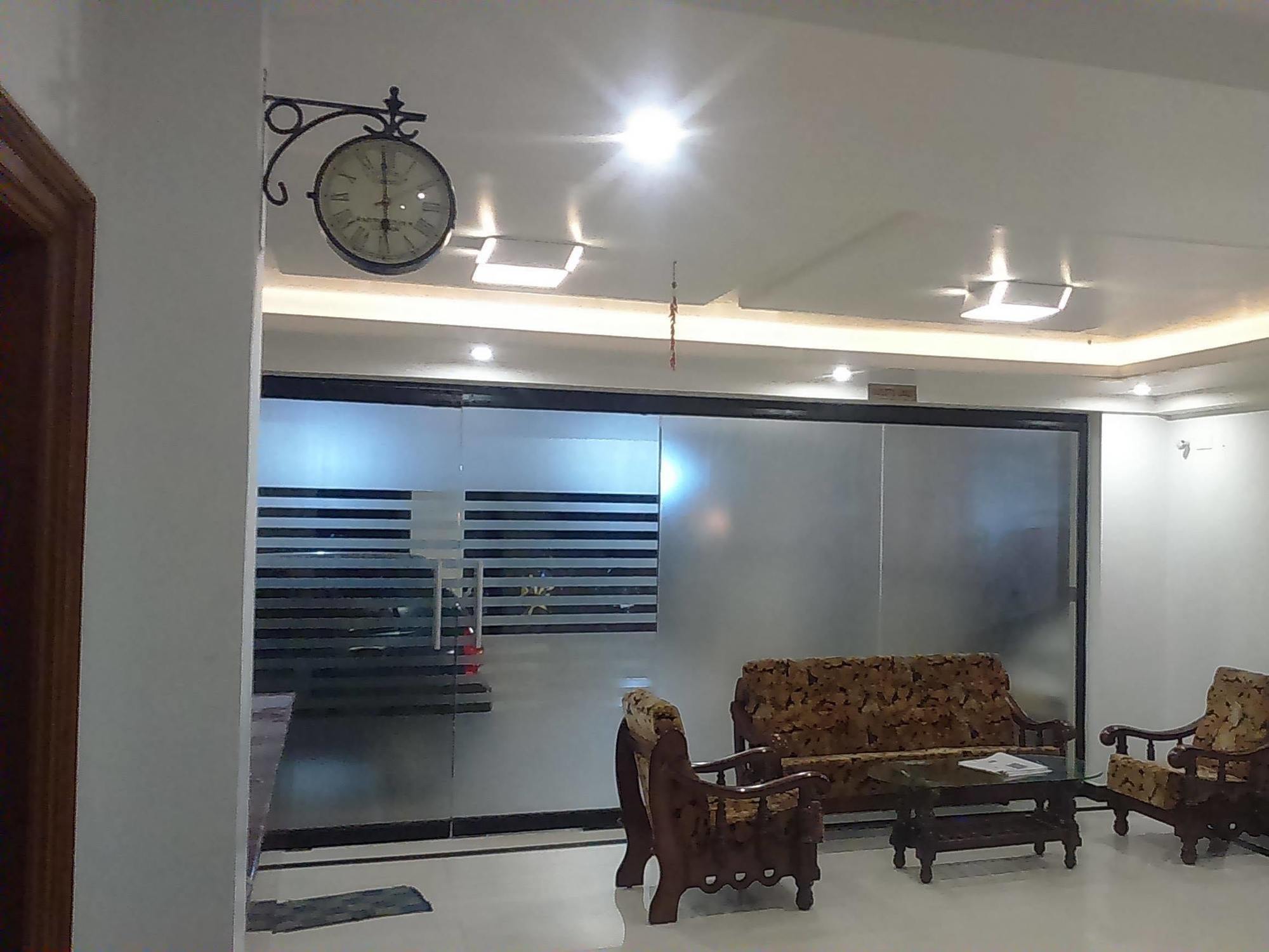 Kings Cross Residency Hotel 2*