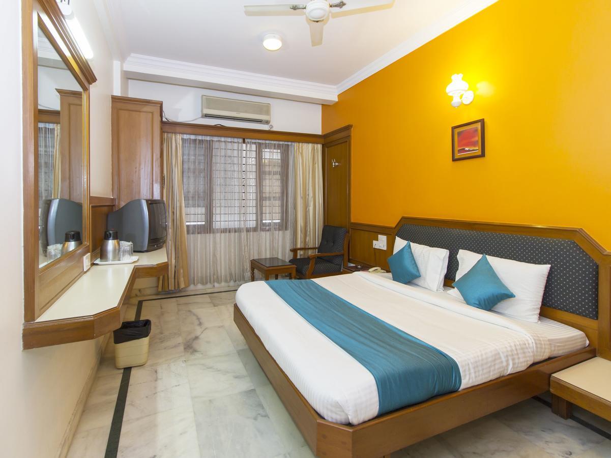Hotel Adarsh Chennai