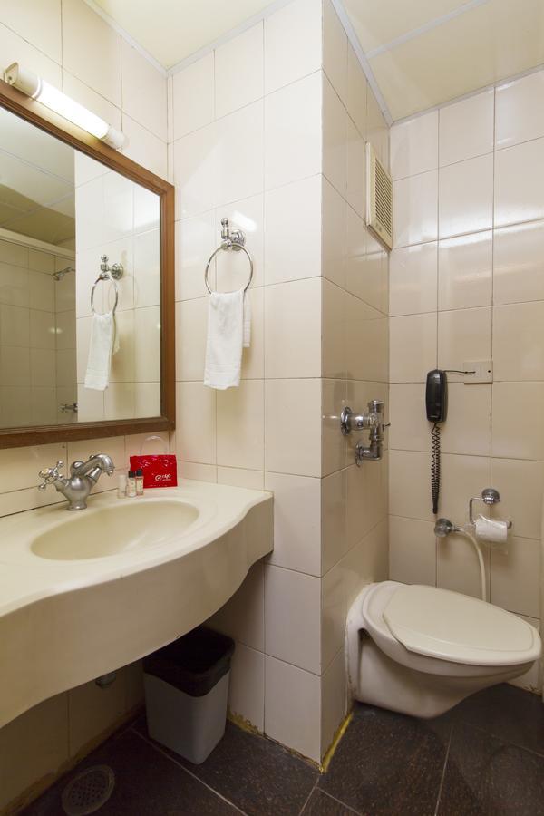 Hotel Adarsh Chennai