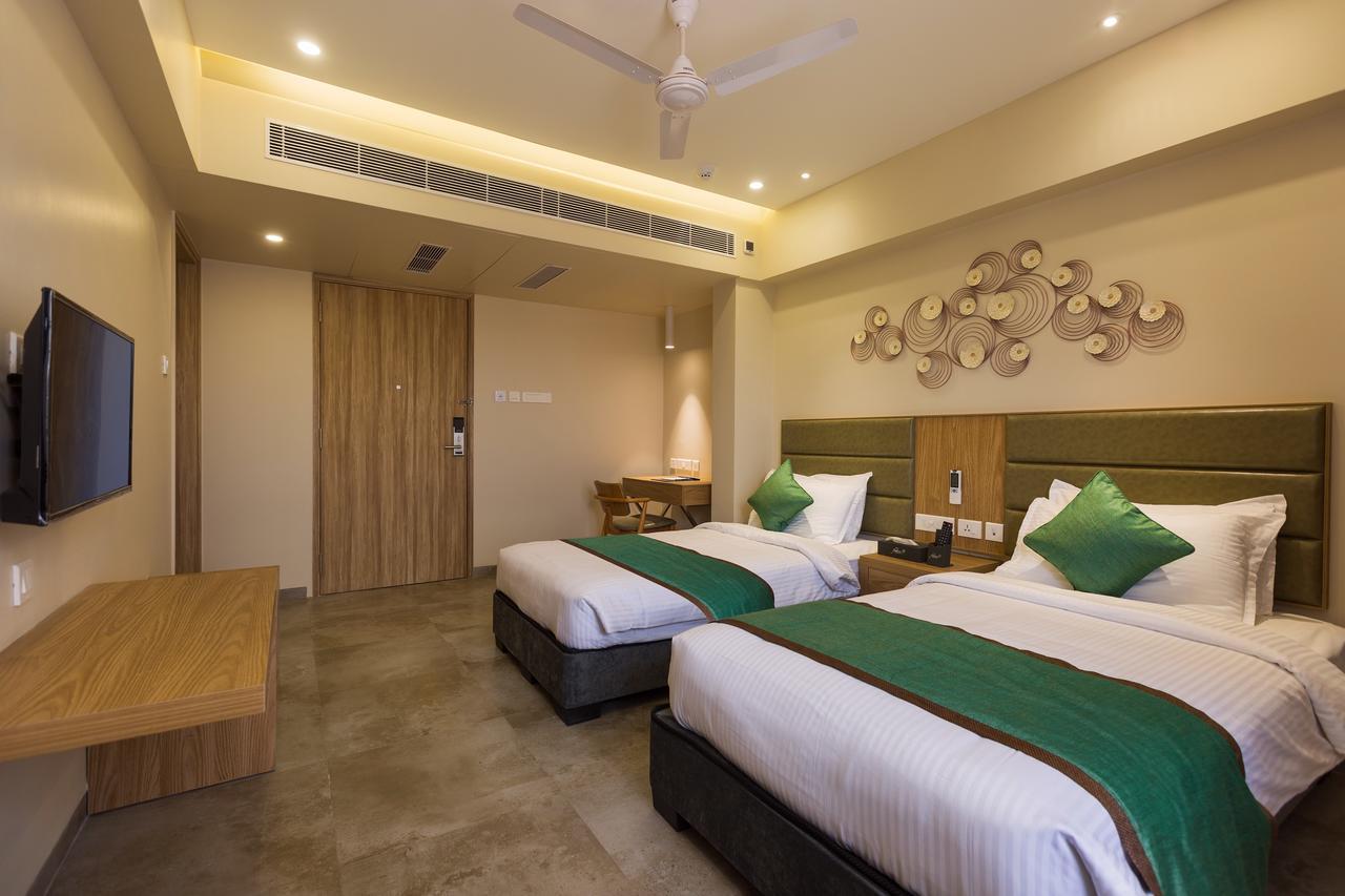 Floressa Randa, Porur Chennai