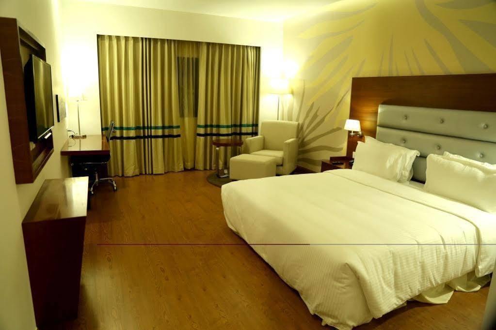 Abu Palace 3*
