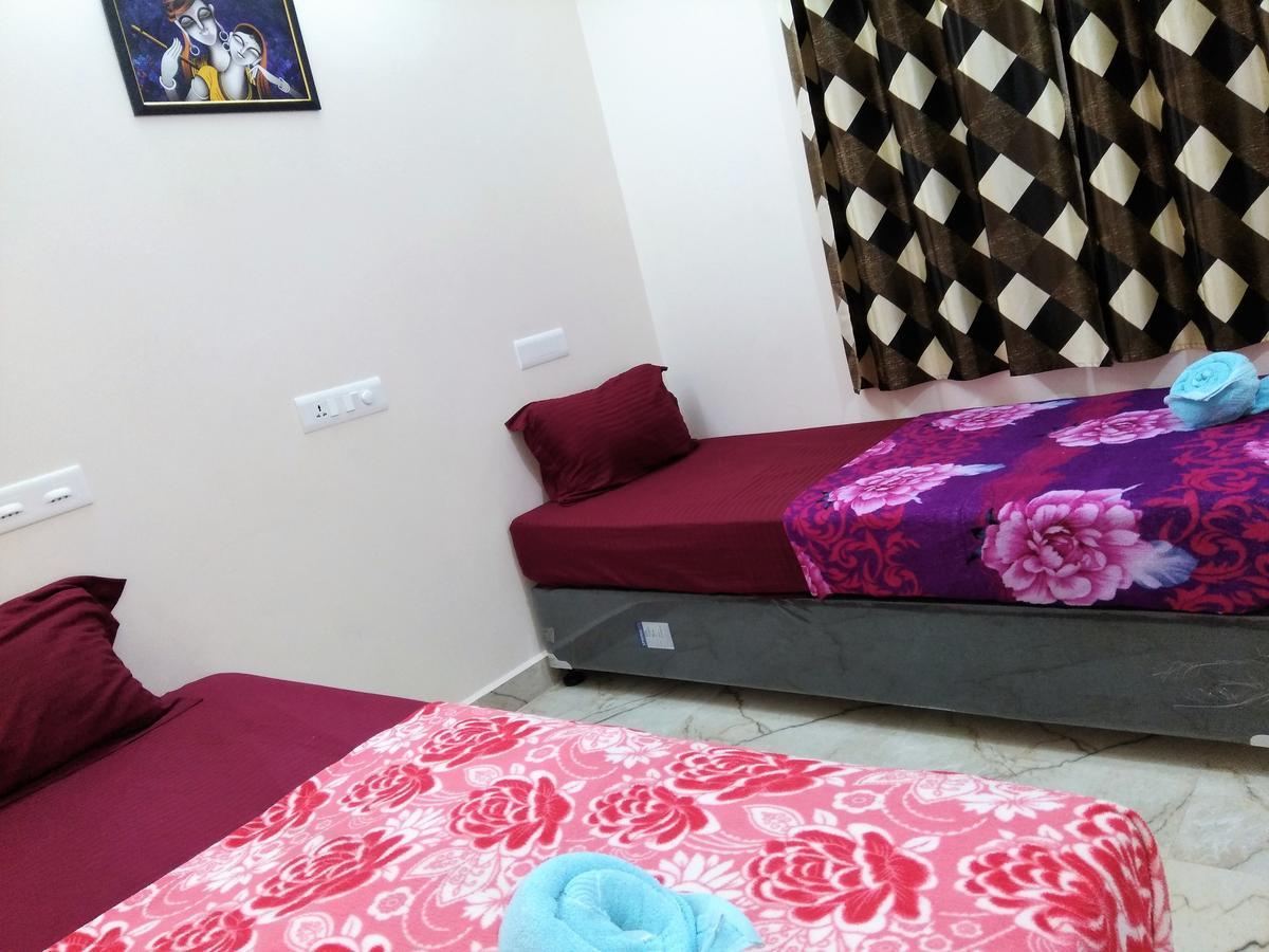 Lodge Krish And Chennai