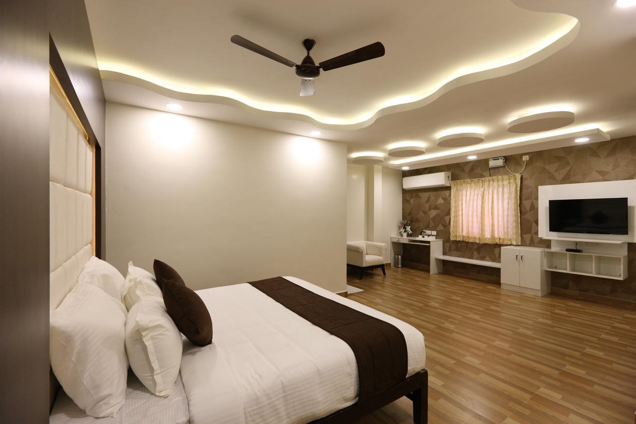 Hotel Rich Inn-pondy Bazar
