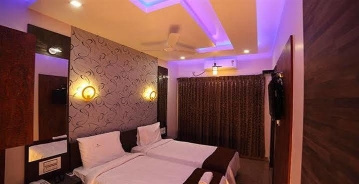Vijaya Residency - Porur Alojamento *
