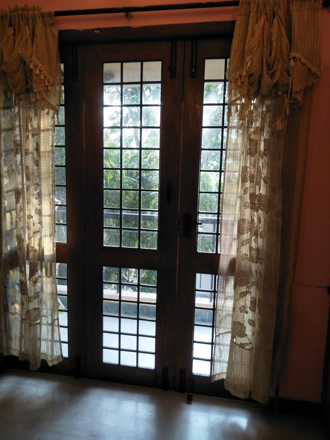 Happy Service Bed & Breakfast Chennai