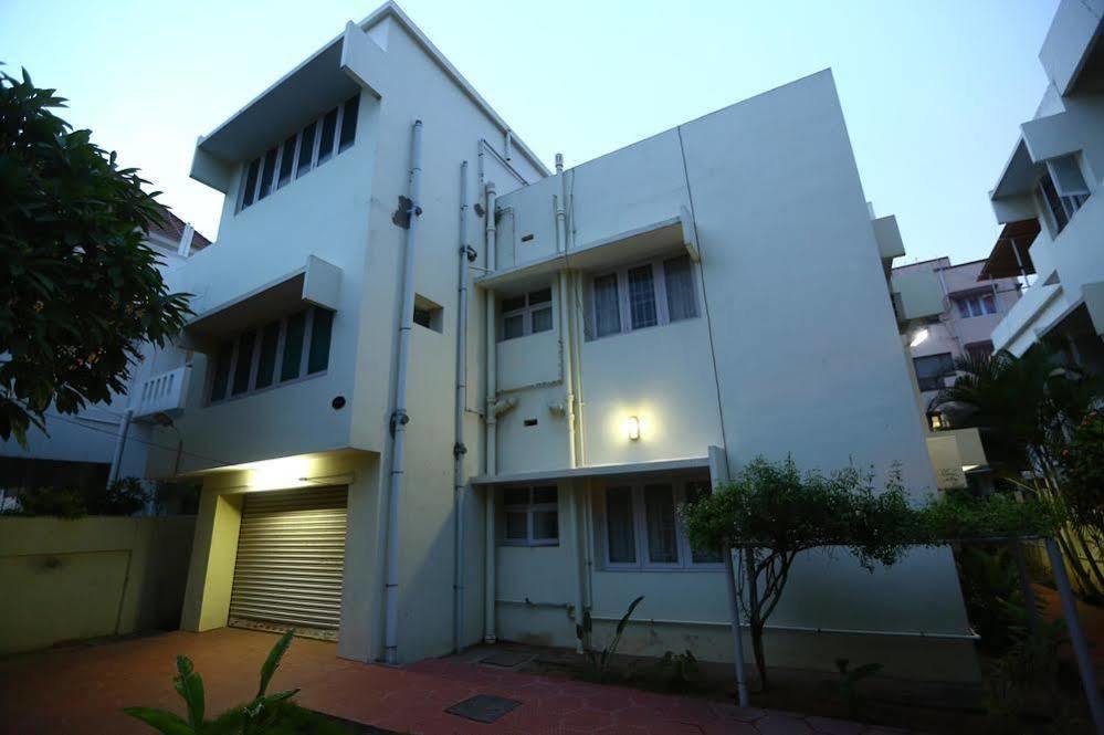 Oyo Anna Nagar Shanti Colony Apartment