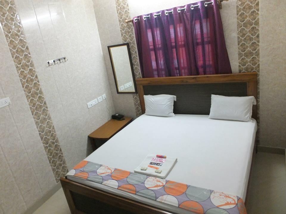 Green Galaxy Hotel *