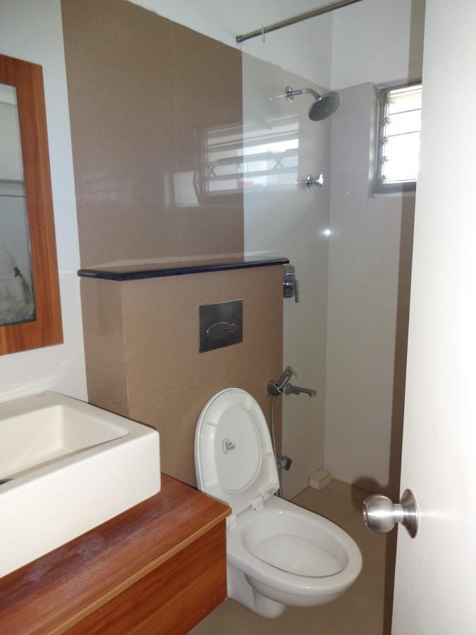 Apartment Convastay Gajel- Near Apollo Greams Road *